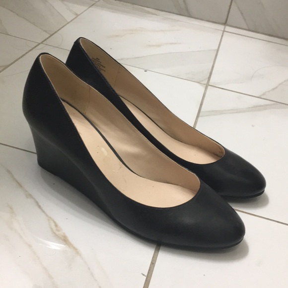 Nine West | Wedge Heels - Picture 2 of 4